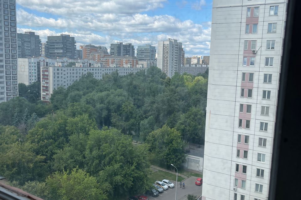 Продаётся 1-комнатная квартира, 41 м²