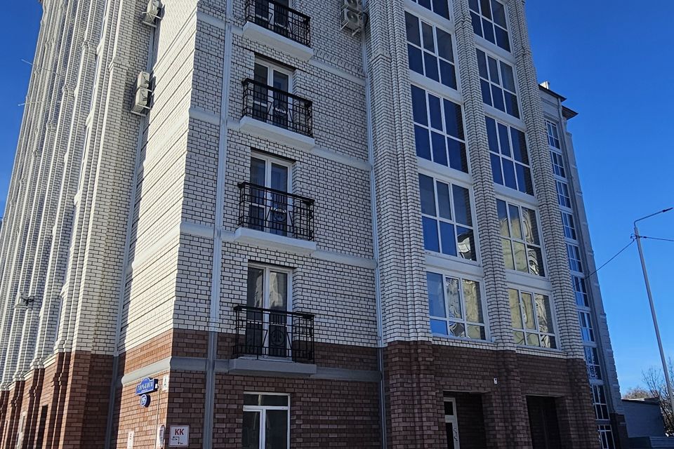 Продаётся 2-комнатная квартира, 61 м²