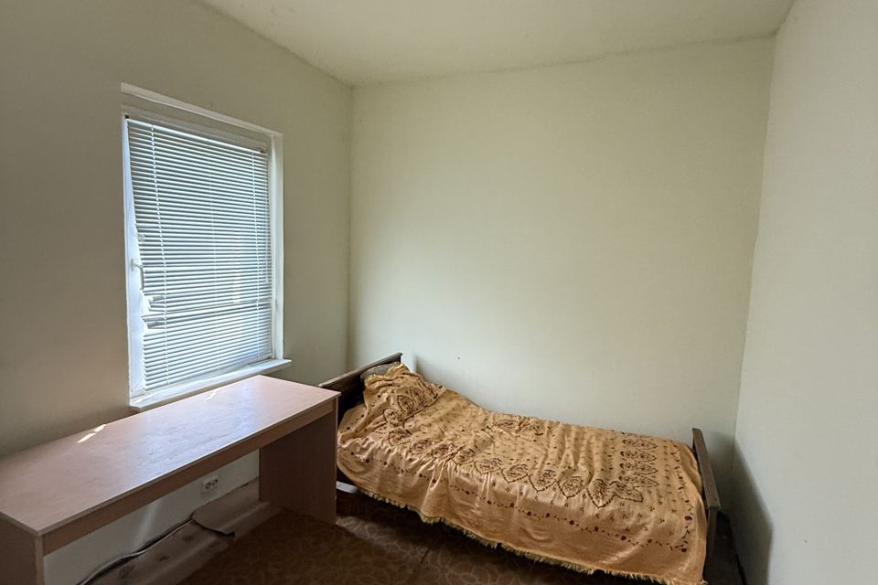 Продаётся 2-этажный дом, 200 м²