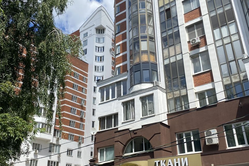 Продаётся 2-комнатная квартира, 78.8 м²