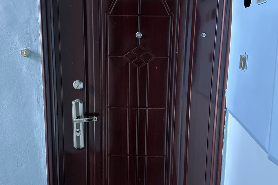 Продаётся 4-комнатная квартира, 93.4 м²