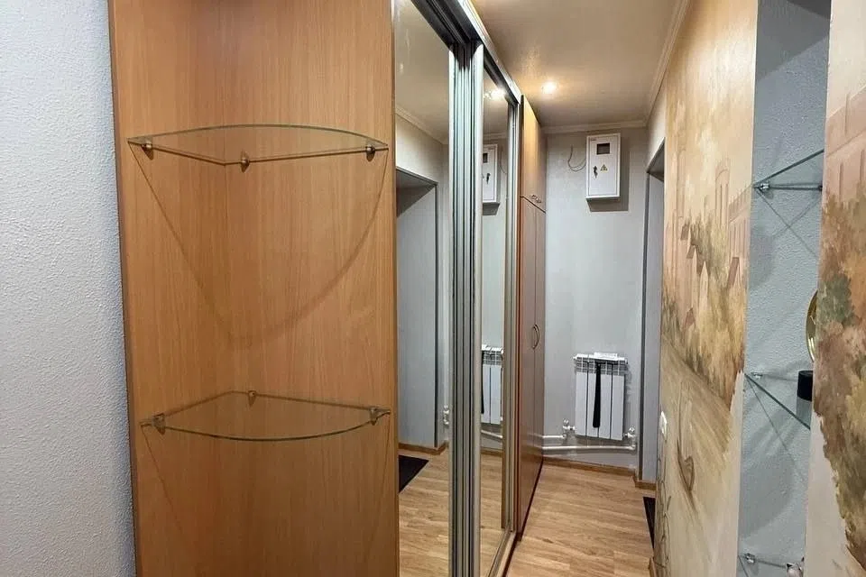 Продаётся 1-комнатная квартира, 34 м²