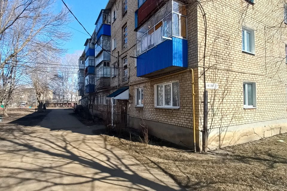 Продаётся 2-комнатная квартира, 42.4 м²