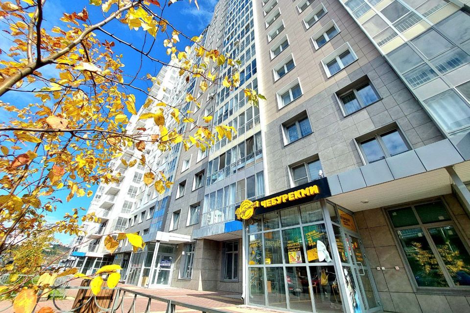 Продаётся 3-комнатная квартира, 68.1 м²