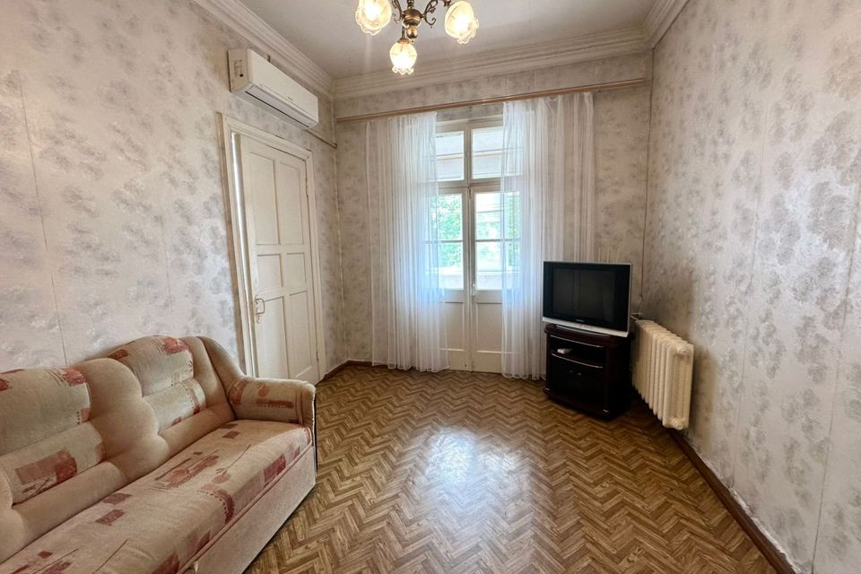 Продаётся 2-комнатная квартира, 46.2 м²
