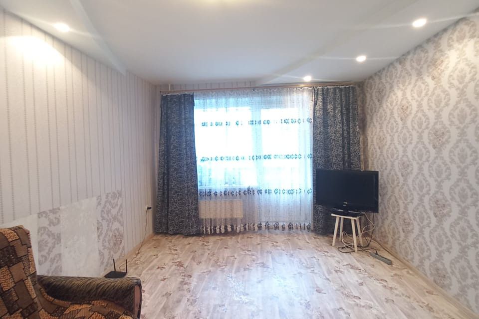 Продаётся 3-комнатная квартира, 58 м²