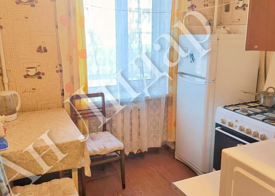 Продаётся 2-комнатная квартира, 43.8 м²