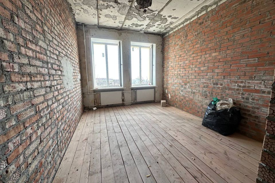 Продаётся 3-комнатная квартира, 56.2 м²