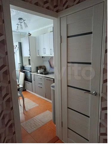 Продаётся 3-комнатная квартира, 63.9 м²
