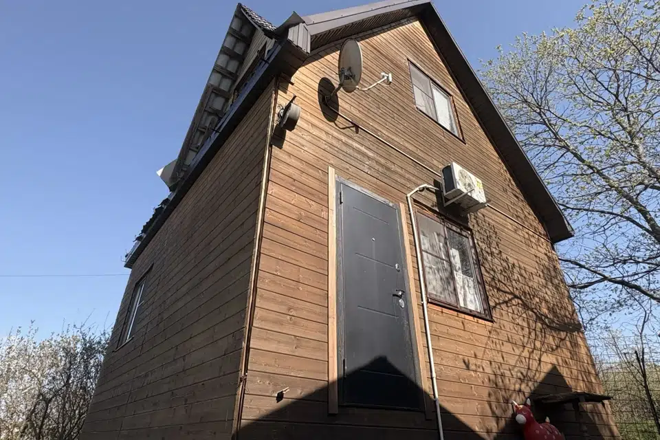 Продаётся 2-этажный дом, 90 м²