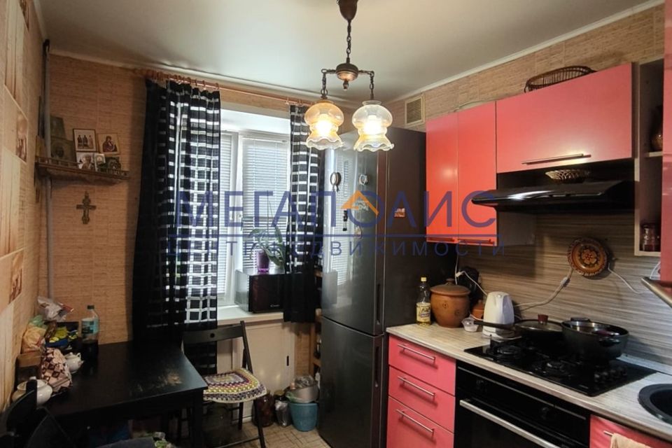 Продаётся 3-комнатная квартира, 58 м²