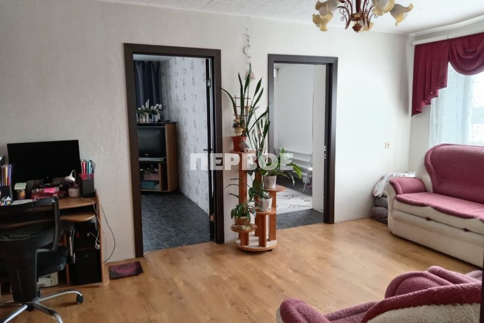 Продаётся 4-комнатная квартира, 64 м²