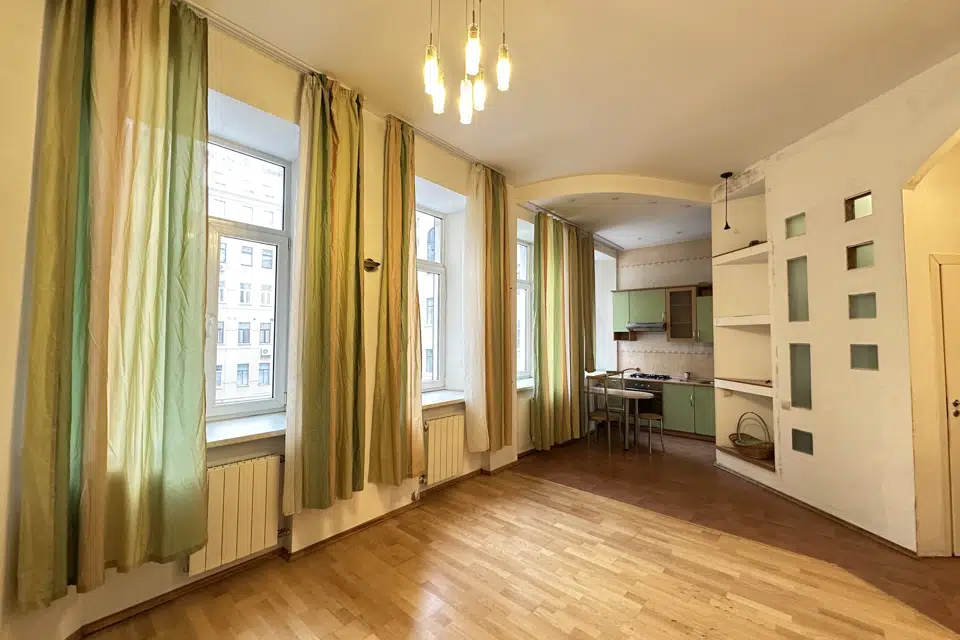 Продаётся 1-комнатная квартира, 43.3 м²