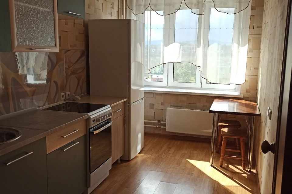 Сдаётся 1-комнатная квартира, 38 м²