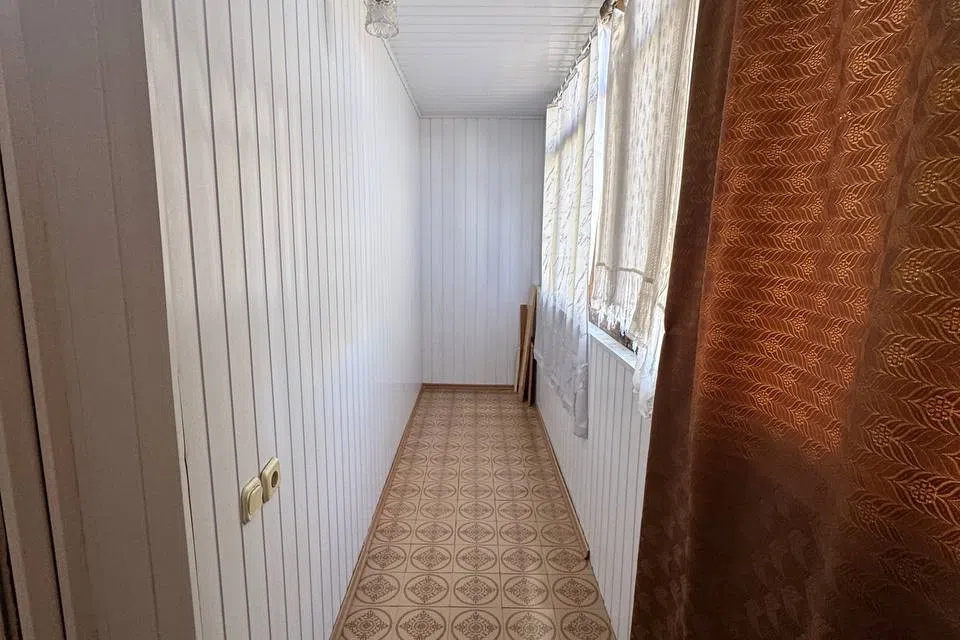 Продаётся 2-комнатная квартира, 69.8 м²