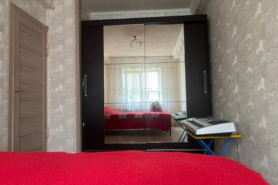 Продаётся 3-комнатная квартира, 57 м²