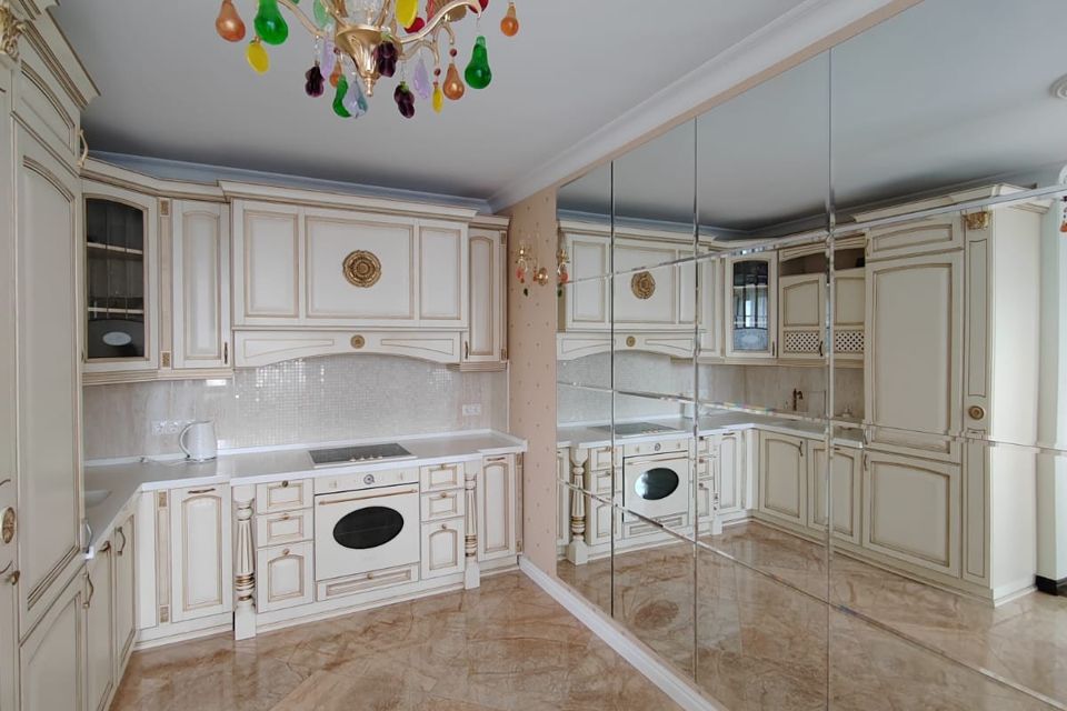Продаётся 3-комнатная квартира, 90.6 м²