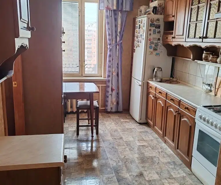 Продаётся 1-комнатная квартира, 41.3 м²