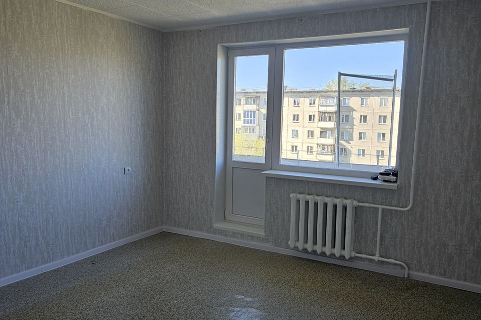 Продаётся 2-комнатная квартира, 42.4 м²