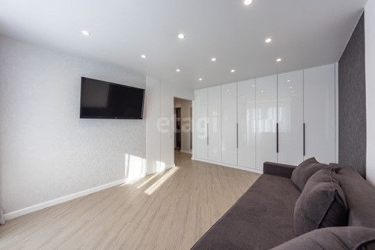 Продаётся 2-комнатная квартира, 48.4 м²
