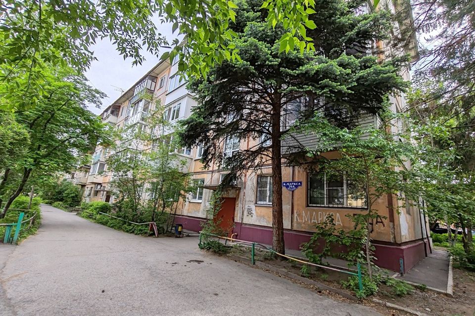 Продаётся 3-комнатная квартира, 55 м²
