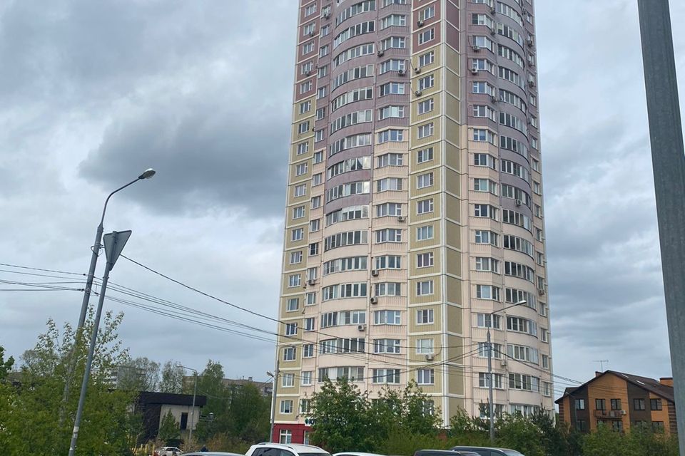 Продаётся 3-комнатная квартира, 76.8 м²