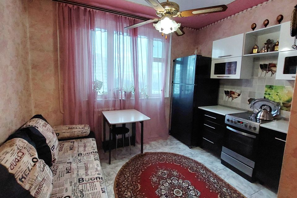 Продаётся 2-комнатная квартира, 58 м²