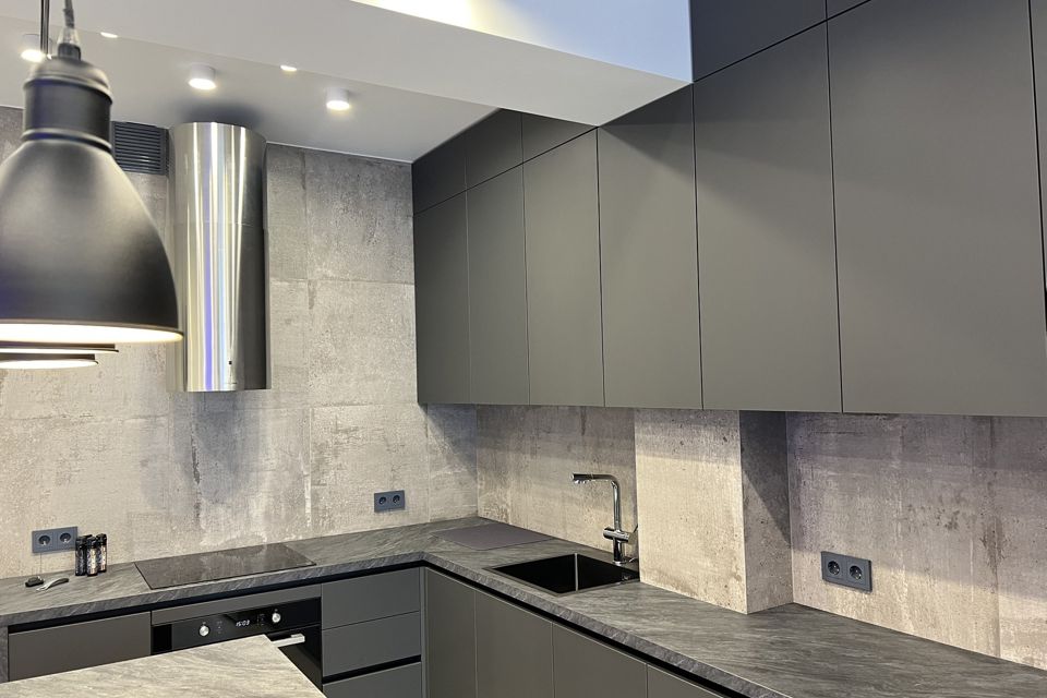 Продаётся 3-комнатная квартира, 57 м²