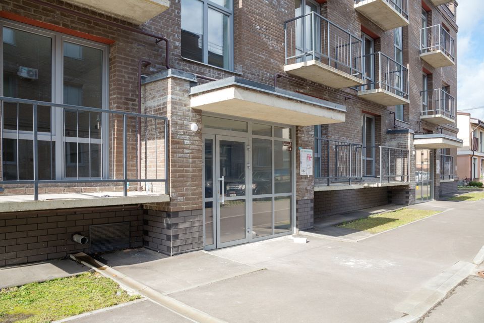 Продаётся 2-комнатная квартира, 64.8 м²