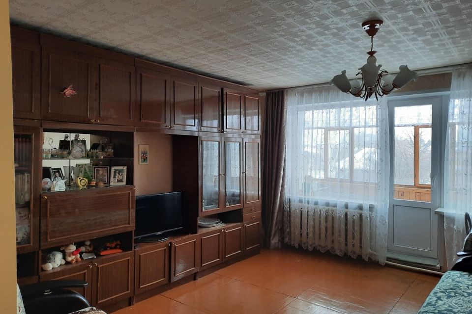 Продаётся 2-комнатная квартира, 49.6 м²