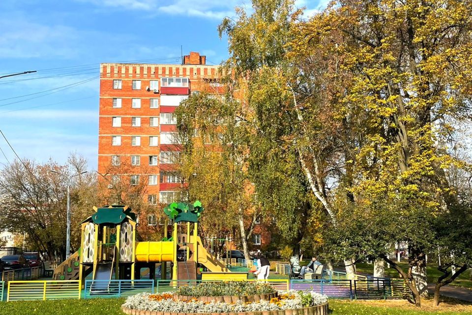 Продаётся 1-комнатная квартира, 37 м²
