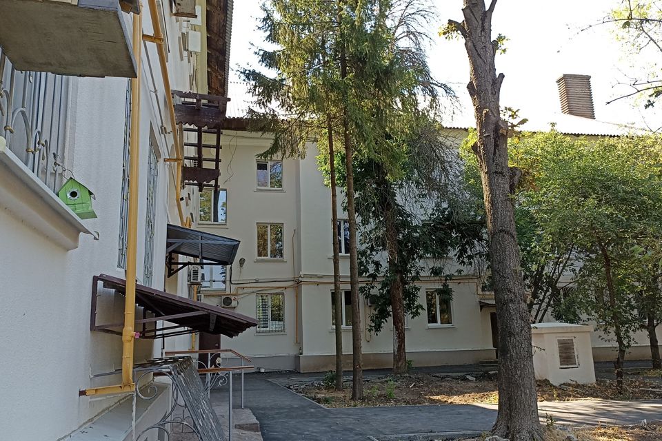 Продаётся 3-комнатная квартира, 81.4 м²