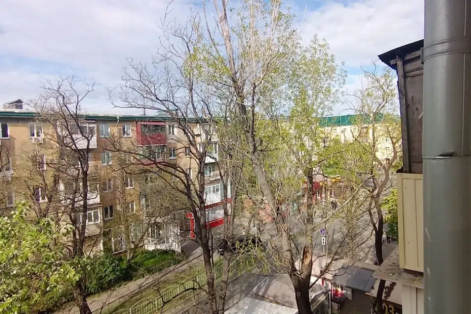 Продаётся 3-комнатная квартира, 55.9 м²