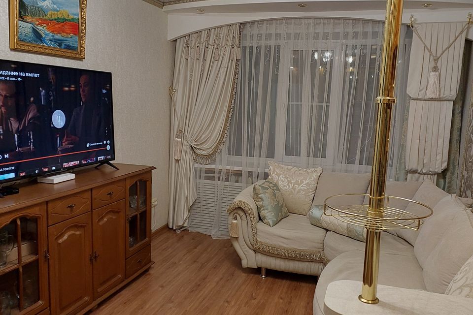 Продаётся 3-комнатная квартира, 63.3 м²