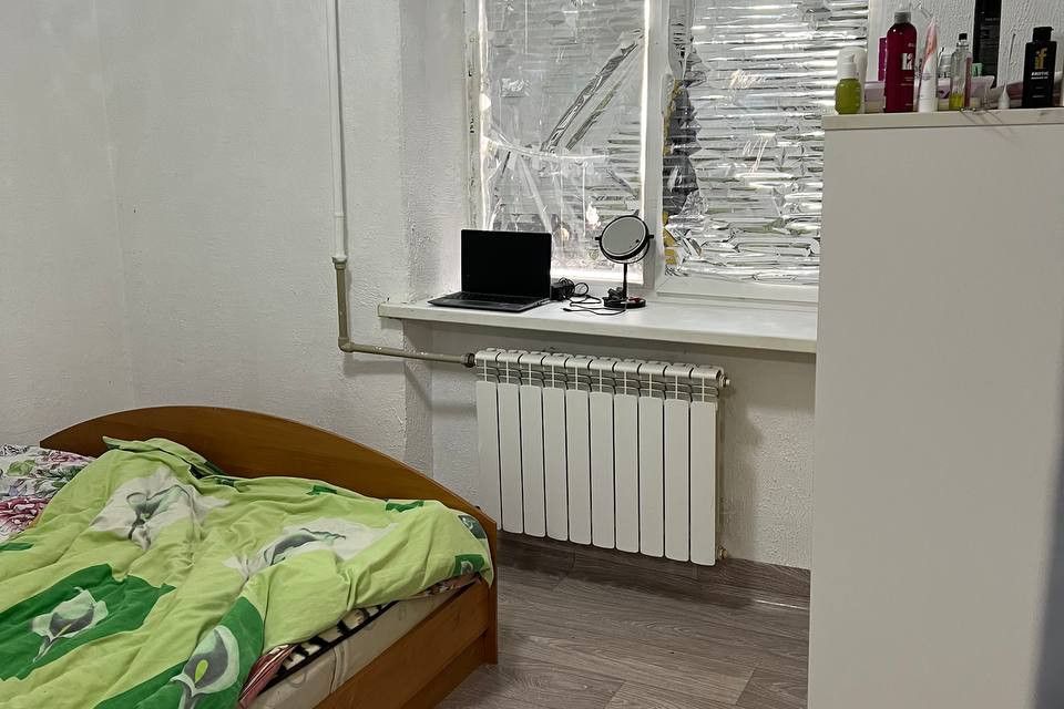 Продаётся 3-комнатная квартира, 44.9 м²