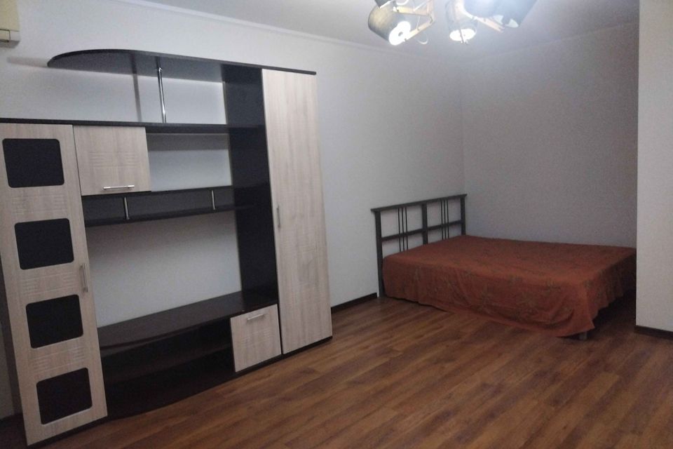 Сдаётся 1-комнатная квартира, 44 м²