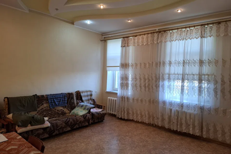 Продаётся 4-комнатная квартира, 89 м²