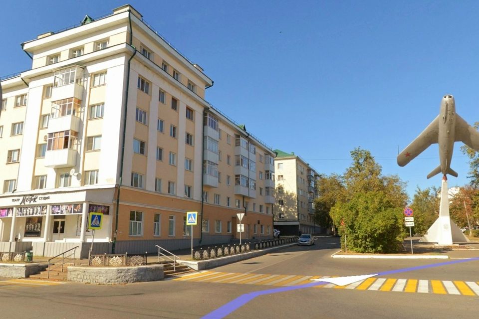 Сдаётся 2-комнатная квартира, 55 м²