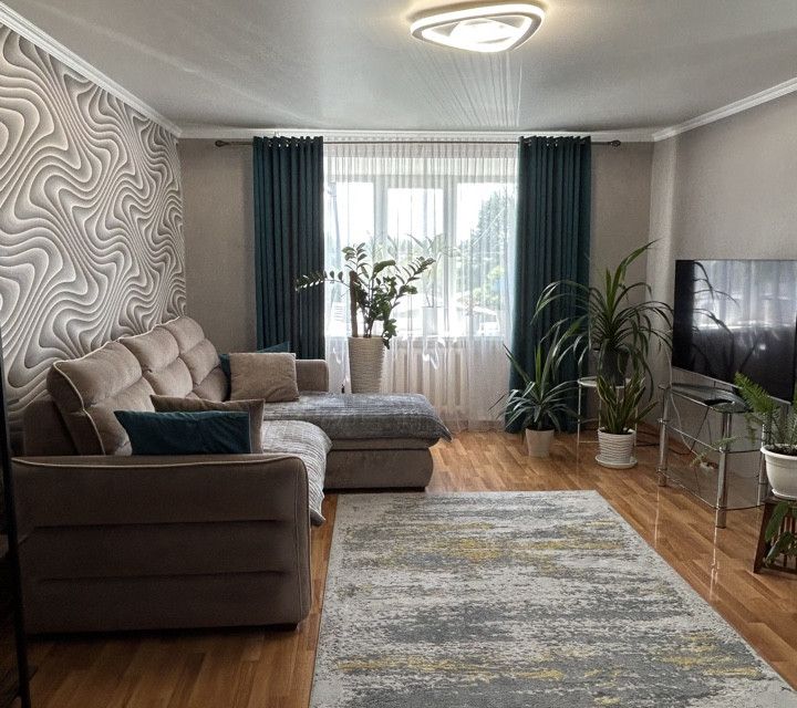 Продаётся 3-комнатная квартира, 70.8 м²