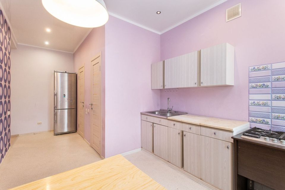 Продаётся 3-комнатная квартира, 81.7 м²