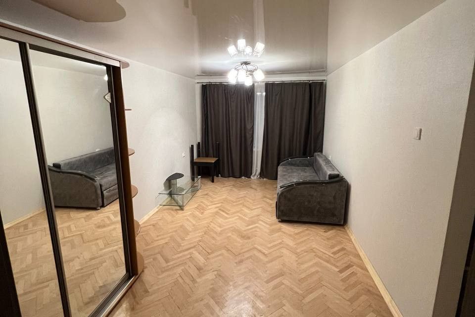 Продаётся 3-комнатная квартира, 60.83 м²