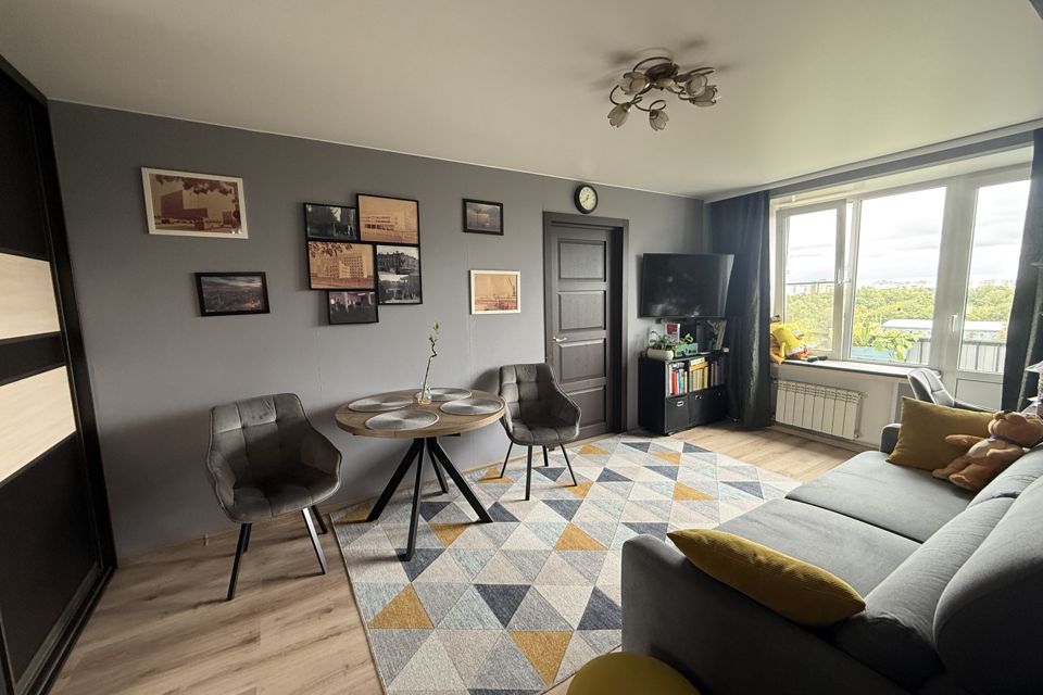 Продаётся 3-комнатная квартира, 55.5 м²