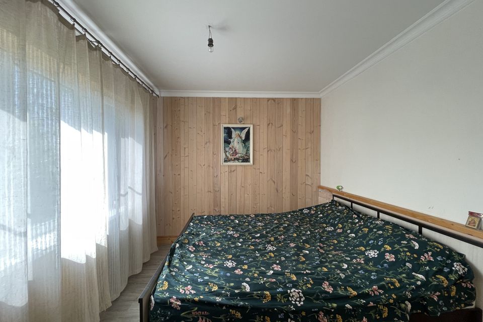 Продаётся 4-комнатная квартира, 61.2 м²