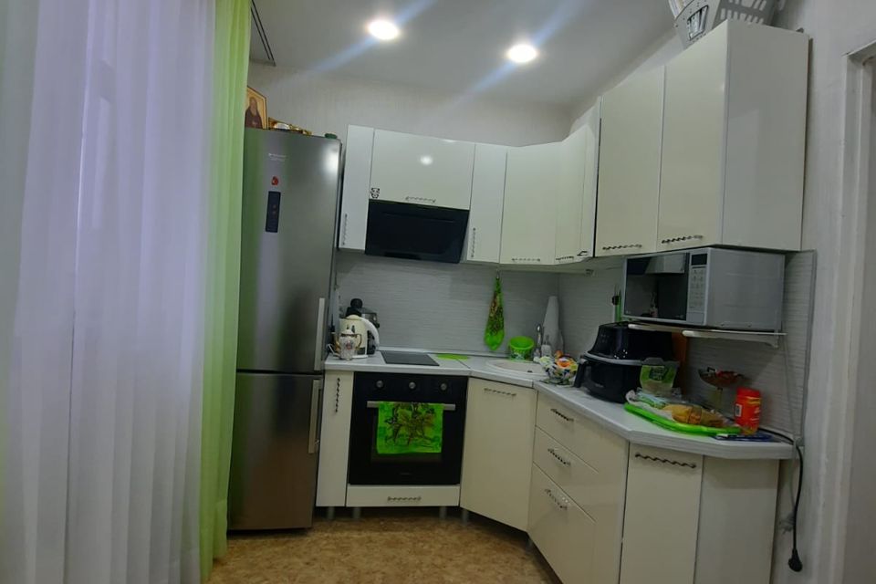 Продаётся комната в 1-комн. квартире, 19 м²