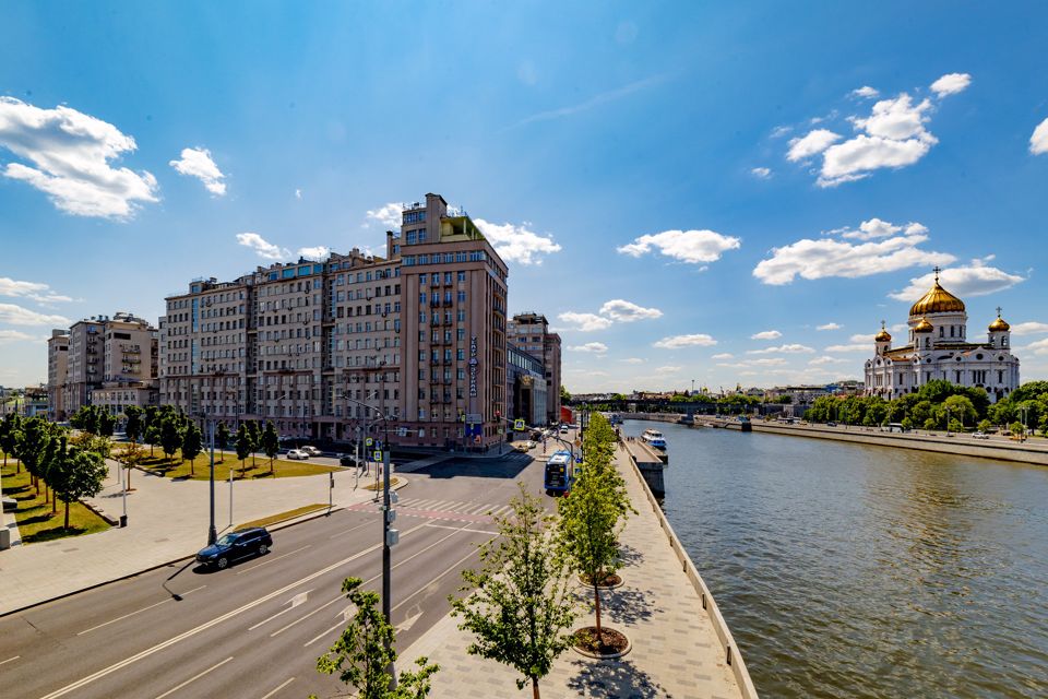 Продаётся 3-комнатная квартира, 73 м²