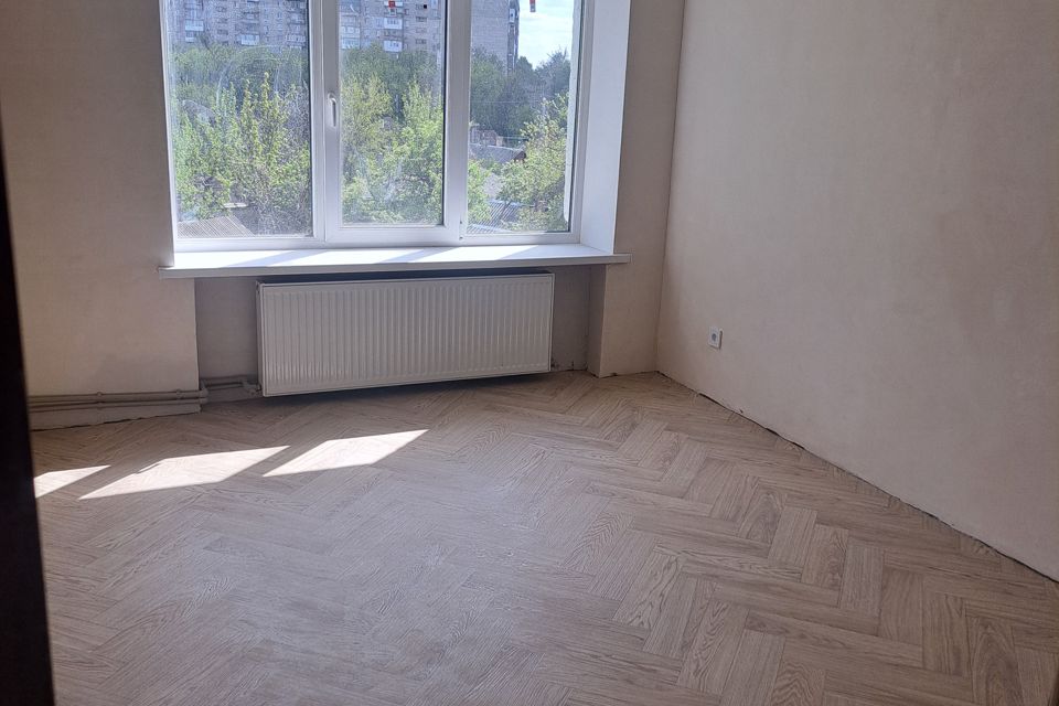 Продаётся 3-комнатная квартира, 60.6 м²