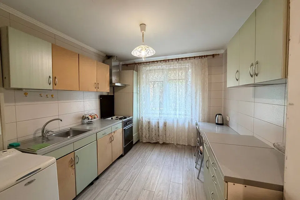 Продаётся 3-комнатная квартира, 64 м²