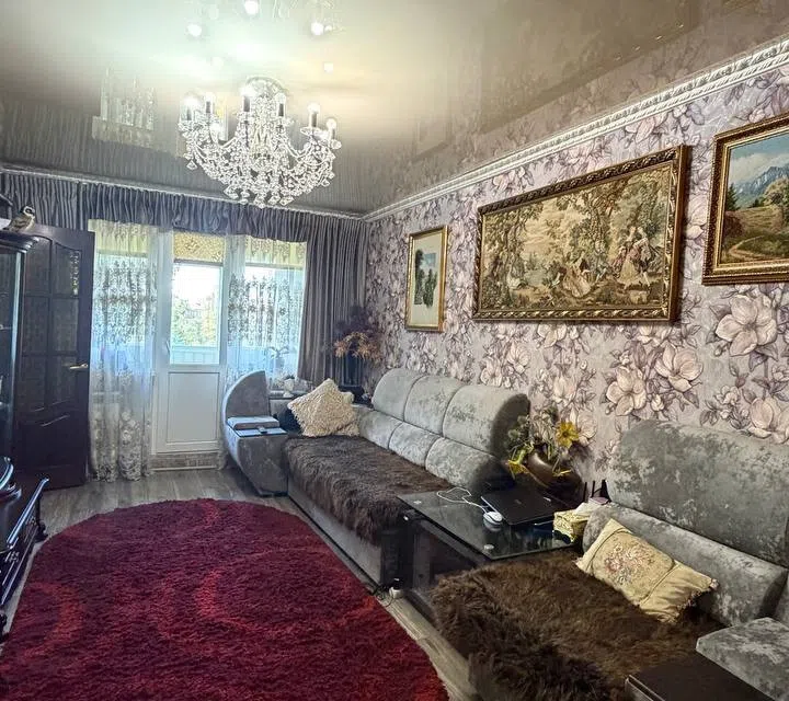 Продаётся 3-комнатная квартира, 57.6 м²