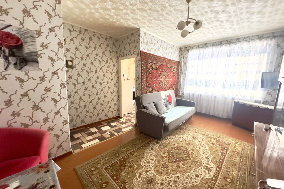 Продаётся 3-комнатная квартира, 55 м²
