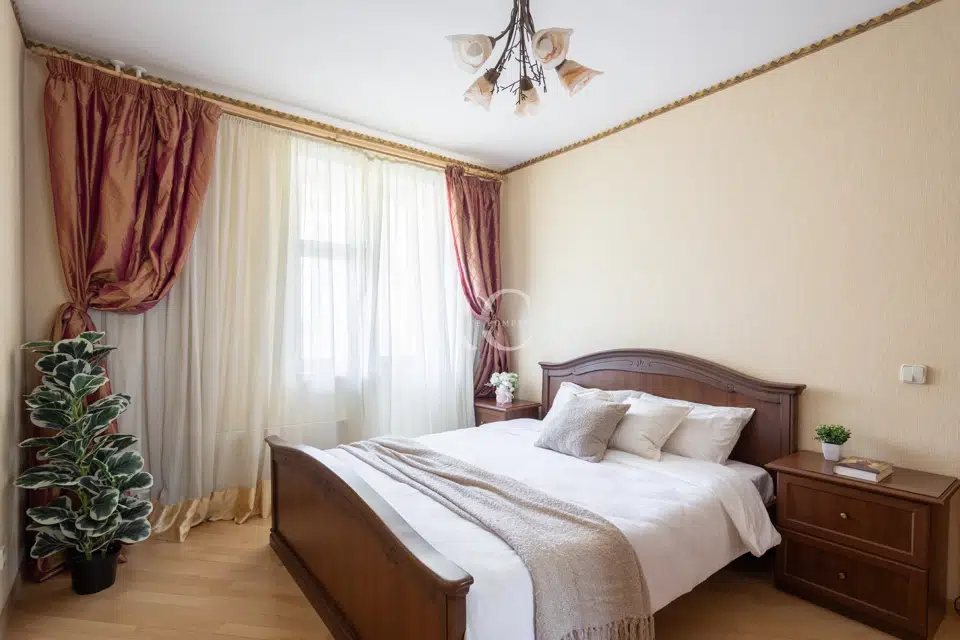 Продаётся 2-комнатная квартира, 57.6 м²